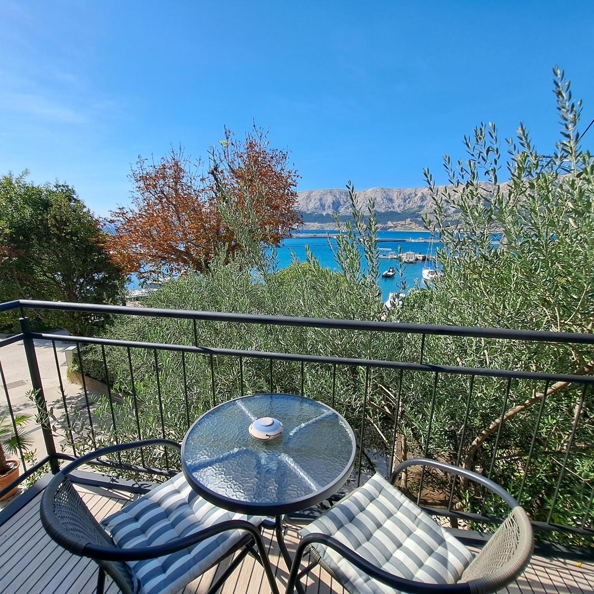 Apartments Lora Baška Esterno foto