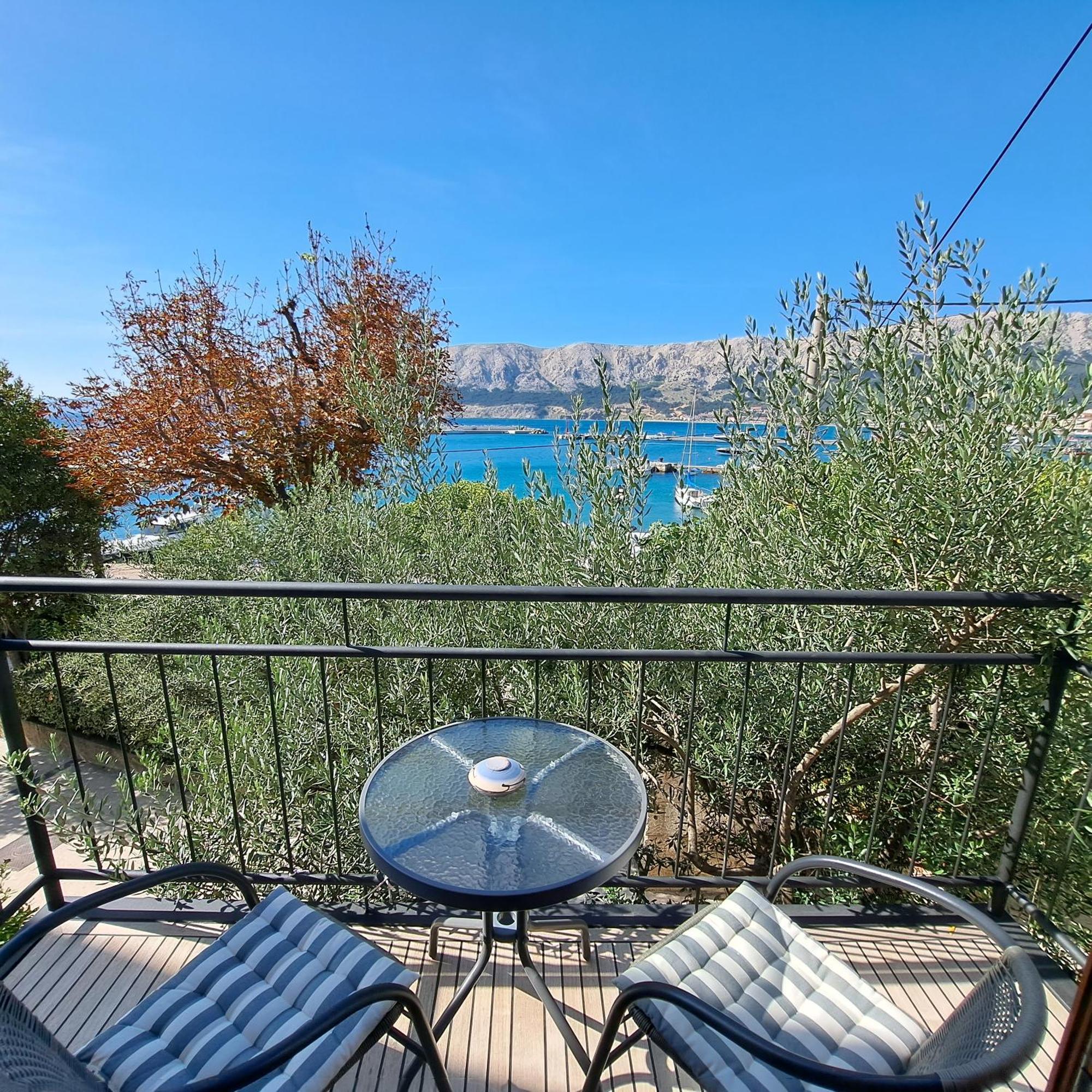 Apartments Lora Baška Esterno foto