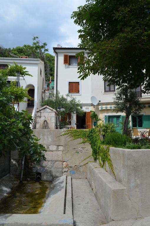 Apartments Lora Baška Esterno foto