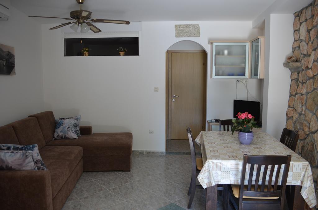Apartments Lora Baška Esterno foto